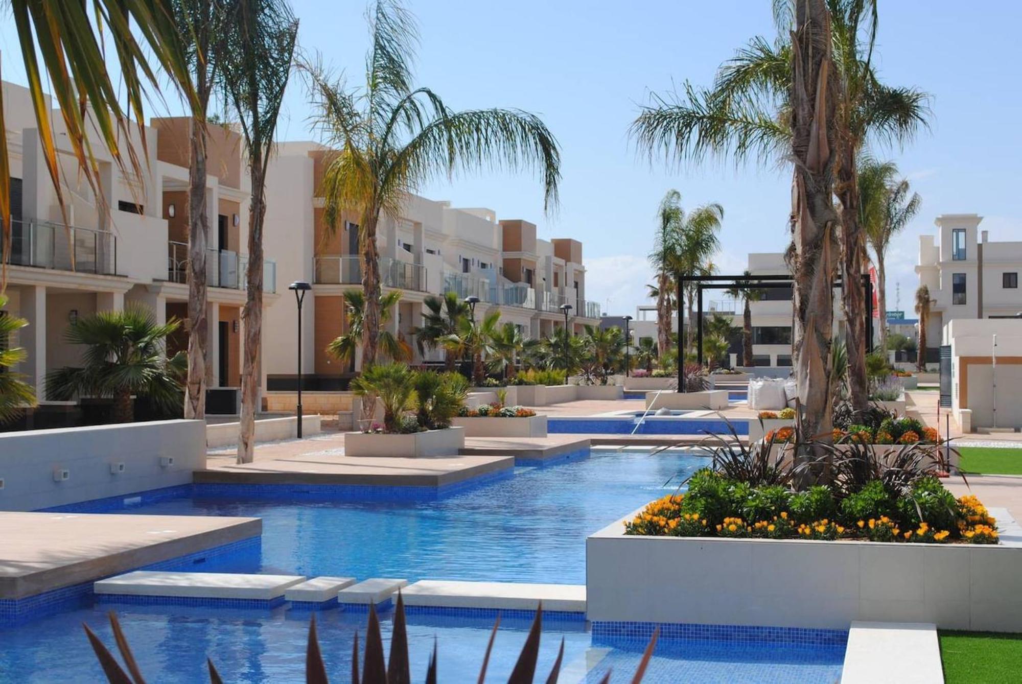 פלאיה פלמנקה La Zenia Bulevard Apartments מראה חיצוני תמונה
